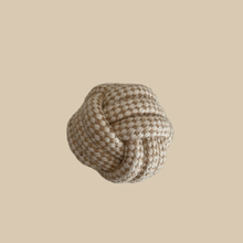 Load image into Gallery viewer, Natural hemp fibre rope ball